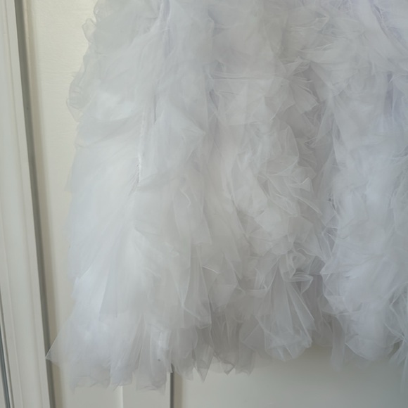 NWT Mac Duggal Tulle Flutter Ruffled V-Neck Tiered Mini Dress Size 4 - Picture 6 of 12